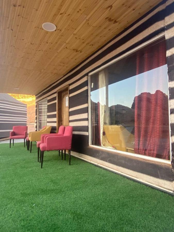 ホテル Omar Ali Luxury Camp ワディ ・ラム エクステリア 写真