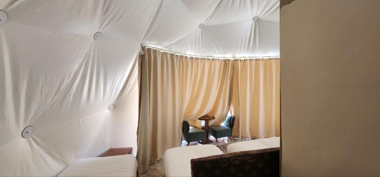 ホテル Omar Ali Luxury Camp ワディ ・ラム エクステリア 写真