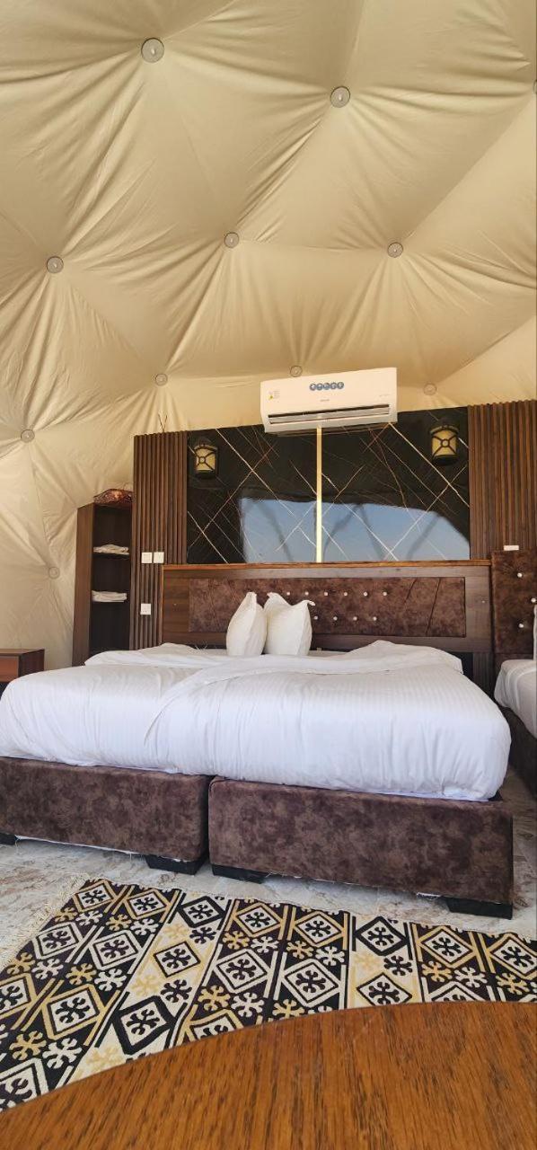ホテル Omar Ali Luxury Camp ワディ ・ラム エクステリア 写真