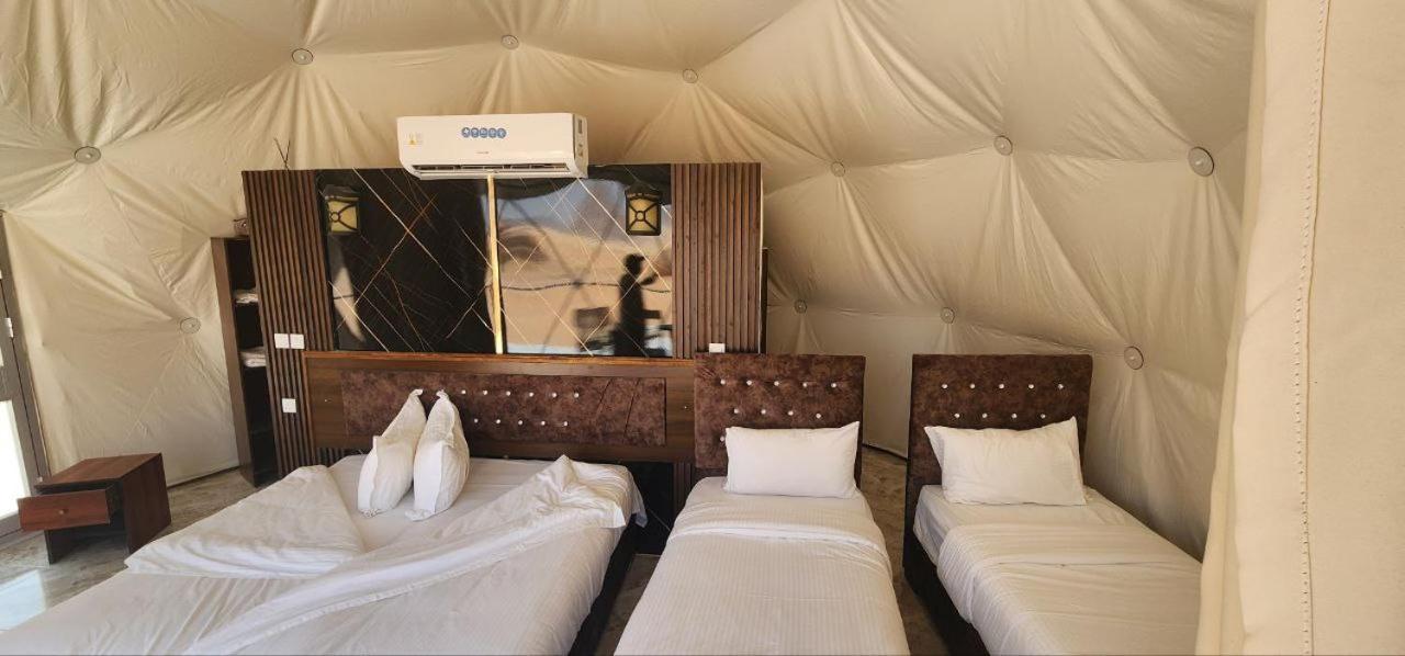 ホテル Omar Ali Luxury Camp ワディ ・ラム エクステリア 写真